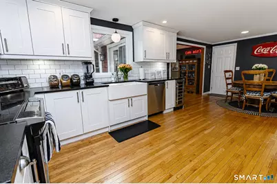 7 Cliffmore Road, West Hartford, CT 06107 - Photo 7