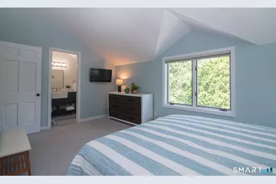 12 Middlefield Street, Groton, CT 06340 - Photo 13