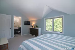 12 Middlefield St, Groton, CT 06340 - Photo 13