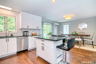 12 Middlefield St, Groton, CT 06340 - Photo 7
