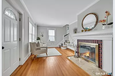 218 Knickerbocker Avenue, Stamford, CT 06907 - Photo 3
