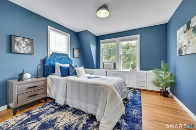 218 Knickerbocker Avenue, Stamford, CT 06907 - Photo 9