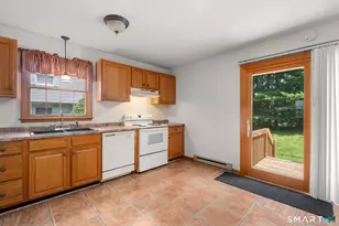 13 Holt St, Plymouth, CT 06786 - Photo 5