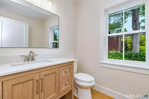 35 Myrtle St, Norwalk, CT 06855 - Photo 7