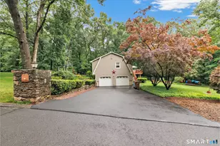 35 Nutmeg Ln, Shelton, CT 06484 - Photo 25