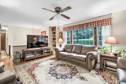 35 Nutmeg Lane, Shelton, CT 06484 - Photo 5