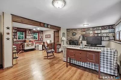 35 Nutmeg Lane, Shelton, CT 06484 - Photo 23