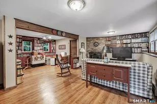35 Nutmeg Ln, Shelton, CT 06484 - Photo 23