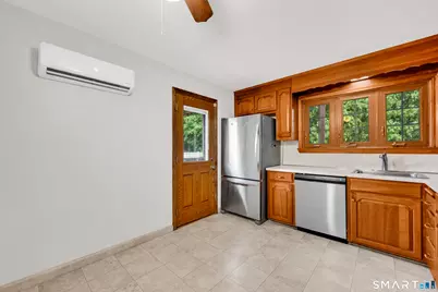 7 Olson Avenue, Cromwell, CT 06416 - Photo 5