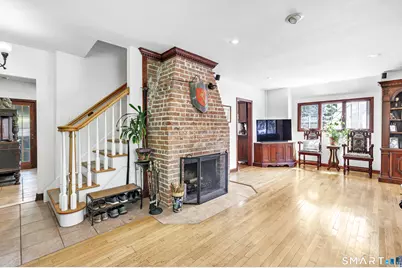2 Winthrop Avenue, Norwalk, CT 06851 - Photo 7