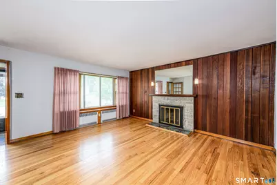 106 Bryden Terrace, Hamden, CT 06517 - Photo 9