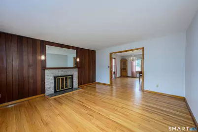 106 Bryden Terrace, Hamden, CT 06517 - Photo 5