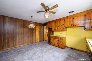 106 Bryden Terrace, Hamden, CT 06517 - Photo 17