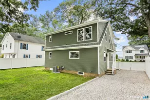 236 Housatonic Dr, Milford, CT 06460 - Photo 7