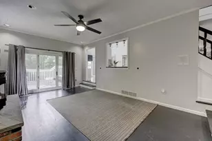 137 Hollyberry Ln, Plainville, CT 06062 - Photo 11