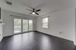 137 Hollyberry Ln, Plainville, CT 06062 - Photo 27
