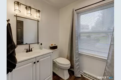 137 Hollyberry Lane, Plainville, CT 06062 - Photo 17
