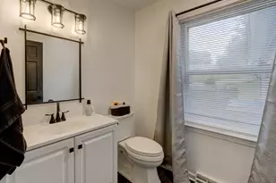 137 Hollyberry Ln, Plainville, CT 06062 - Photo 17