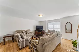180 Grilleytown Rd, Waterbury, CT 06704 - Photo 5
