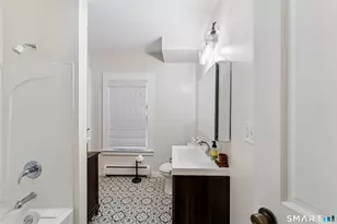 653 Winchester Ave, New Haven, CT 06511 - Photo 17