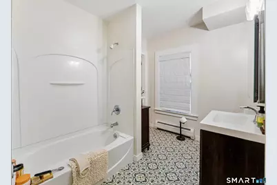 653 Winchester Avenue, New Haven, CT 06511 - Photo 17