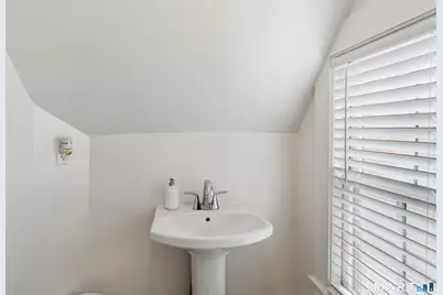 653 Winchester Avenue, New Haven, CT 06511 - Photo 27