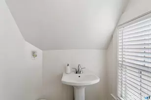653 Winchester Ave, New Haven, CT 06511 - Photo 27