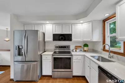 120 Fairway Drive, Meriden, CT 06450 - Photo 17