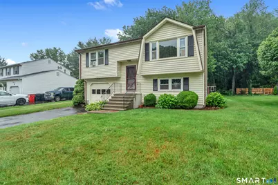 120 Fairway Drive, Meriden, CT 06450 - Photo 3