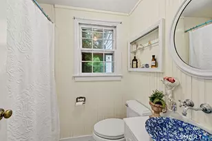 33 Center Dr, Greenwich, CT 06870 - Photo 15