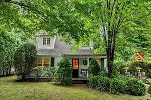 33 Center Dr, Greenwich, CT 06870 - Photo 1