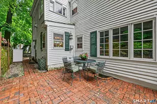 33 Center Dr, Greenwich, CT 06870 - Photo 19