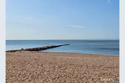 225 West Walk #225, West Haven, CT 06516 - Photo 1