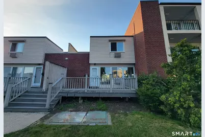 225 West Walk #225, West Haven, CT 06516 - Photo 3