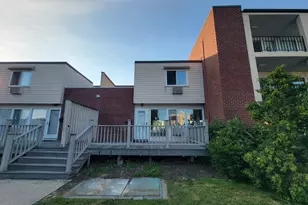 225 W Walk, West Haven, CT 06516 - Photo 3