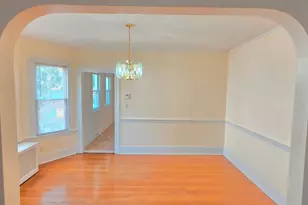 23 Sharon St, Hartford, CT 06112 - Photo 5