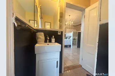 40 Franklin Street #8, New London, CT 06320 - Photo 5