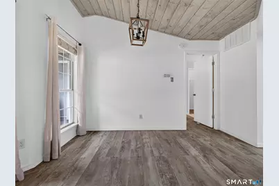 23 Chase Oak Court #18, Groton, CT 06340 - Photo 9