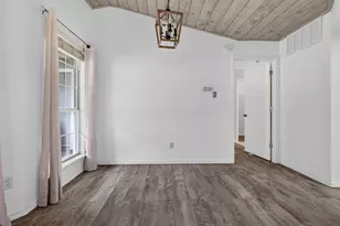 23 Chase Oak Ct, Groton, CT 06340 - Photo 9