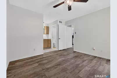 23 Chase Oak Court #18, Groton, CT 06340 - Photo 15