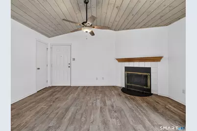 23 Chase Oak Court #18, Groton, CT 06340 - Photo 5
