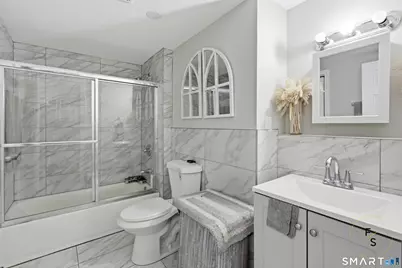 24 Park Terrace, Hartford, CT 06106 - Photo 15