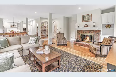 4 Founders Way, Monroe, CT 06468 - Photo 7