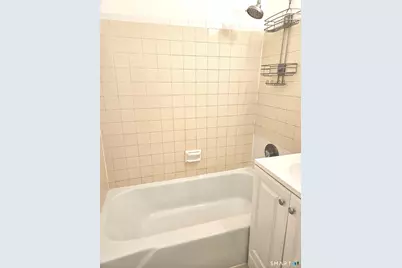 25 Savin Park Savin Avenue #25, West Haven, CT 06516 - Photo 13