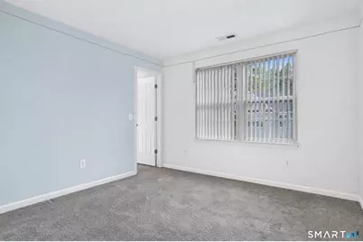 27 Riverview Court #27, Brookfield, CT 06804 - Photo 15