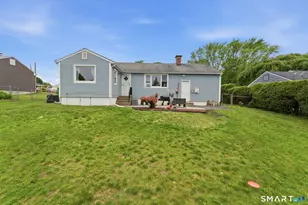 10 Miller Ave, Waterford, CT 06375 - Photo 31