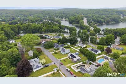 10 Miller Avenue, Waterford, CT 06375 - Photo 35