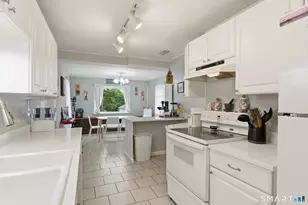 10 Miller Ave, Waterford, CT 06375 - Photo 17