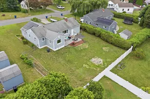 10 Miller Ave, Waterford, CT 06375 - Photo 33