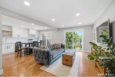 201 Highview Avenue #D2, Stamford, CT 06907 - Photo 1